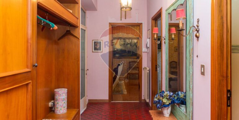 20251209145844-1008027-12