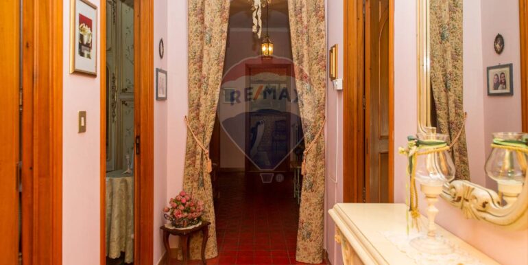 20251209145858-1008027-16