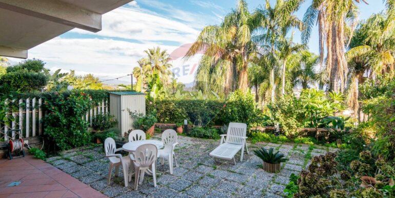 20251209172846-1007989-4