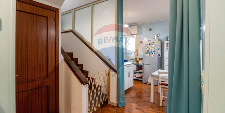 20251209172905-1007989-6