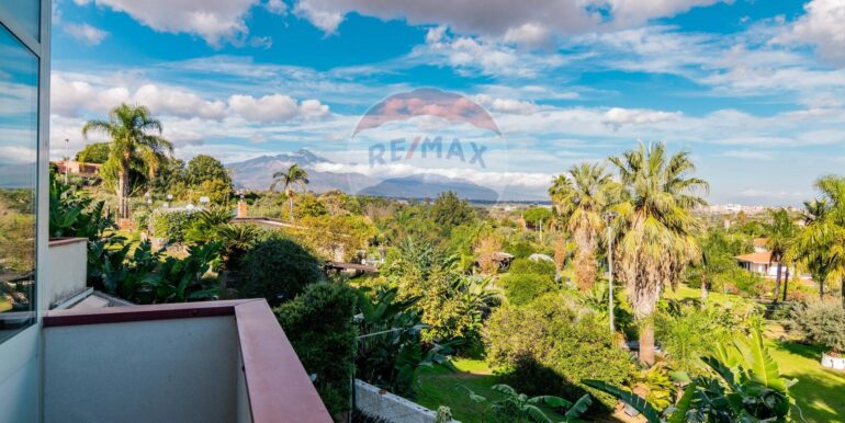 20251209173010-1007989-18