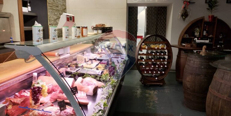 20251209190448-1008524-1