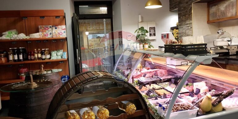 20251209190455-1008524-3