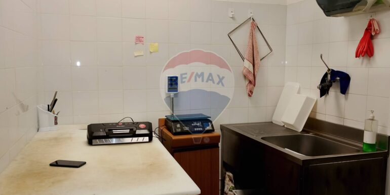 20251209190509-1008524-9