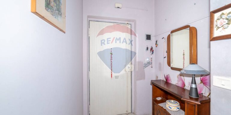 20251209195011-1008550-3