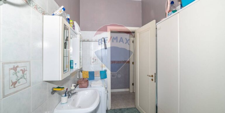 20251209195036-1008550-11