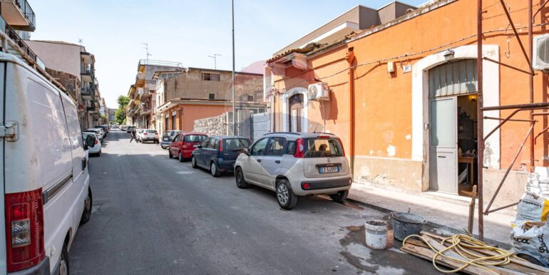 20251209212231-1008558-0