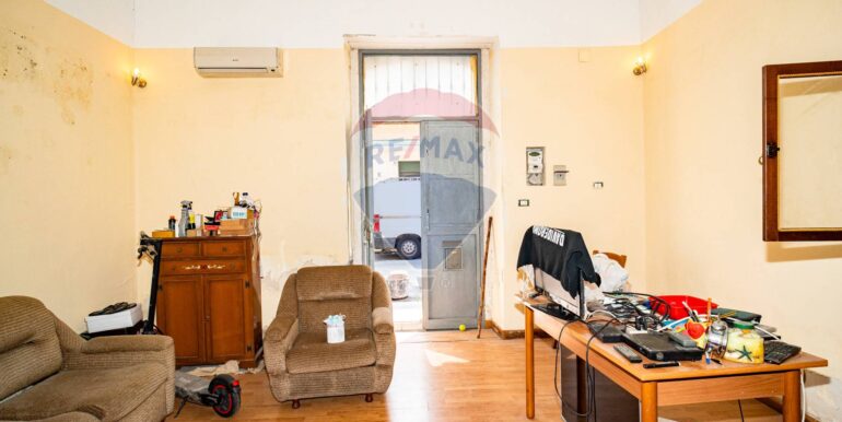 20251209212231-1008558-4