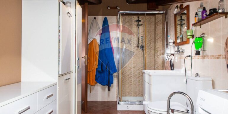 20251210101418-1008578-24