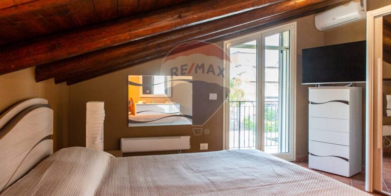 20251210101437-1008578-30