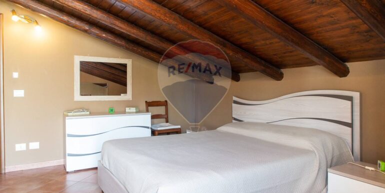 20251210101441-1008578-31