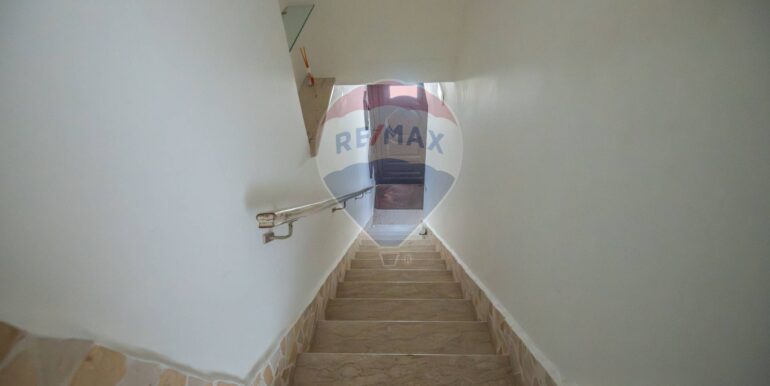 20251210112155-1008608-10