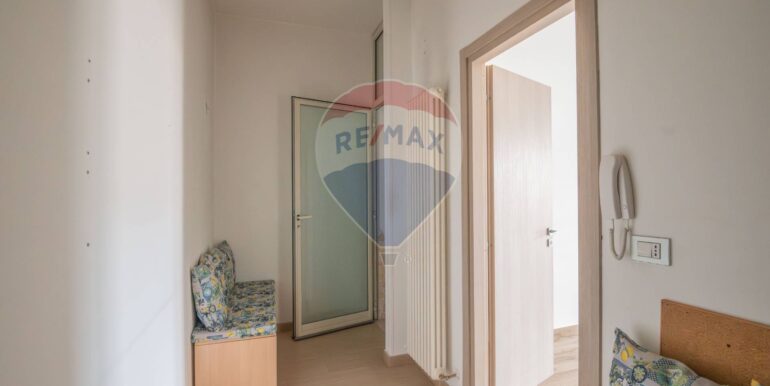 20251210112202-1008608-12