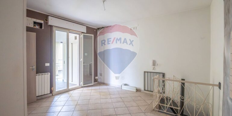 20251210112238-1008608-22