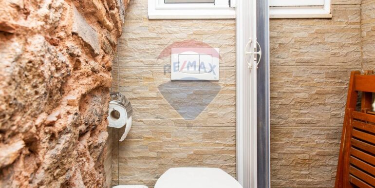 20251210115142-986689-24