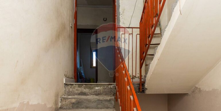 20251210120416-1008618-7