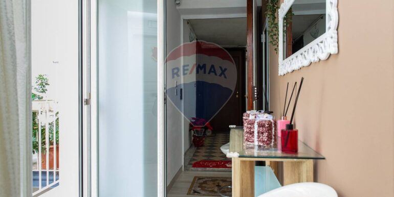 20251210120735-986689-15