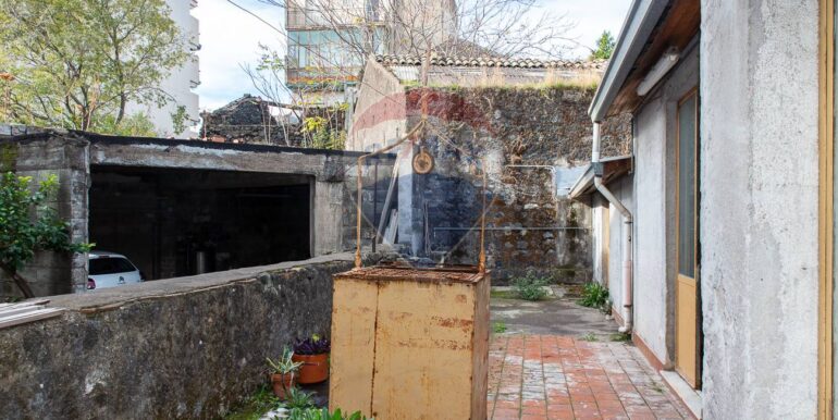 20251210120851-1004192-19