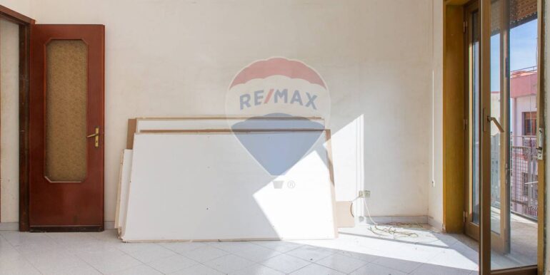 20251210121238-1008618-19