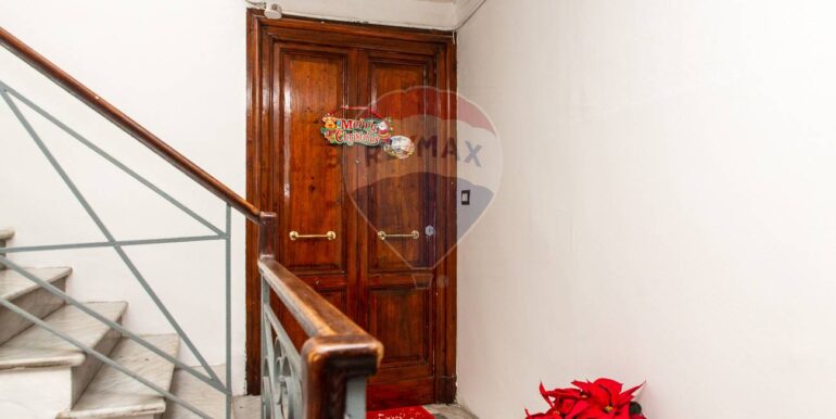 20251210122701-986689-57