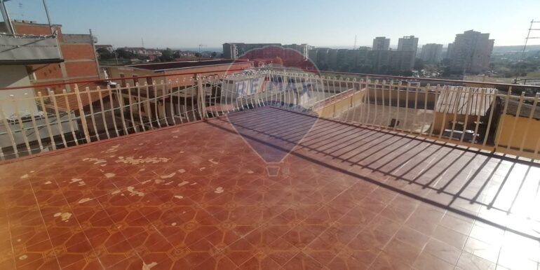 20251210122756-1008622-24