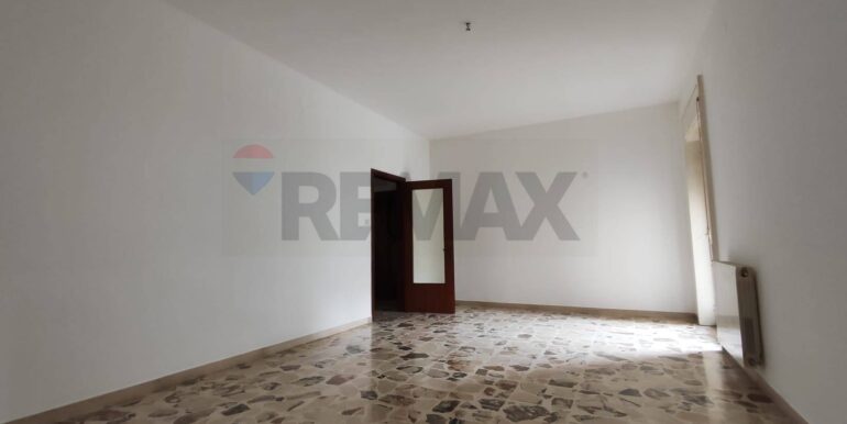 20251210124251-1008634-2