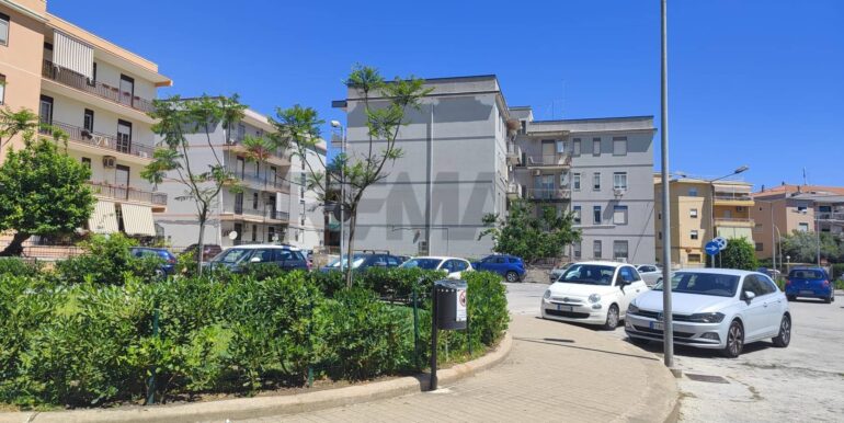 20251210124251-1008634-3