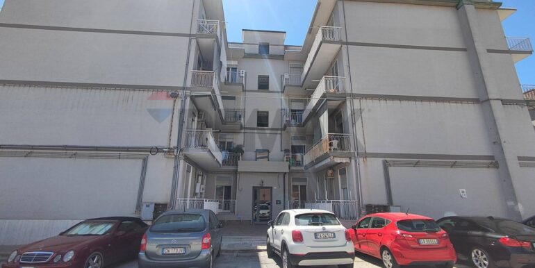 20251210124251-1008634-4