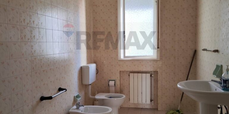 20251210124251-1008634-6