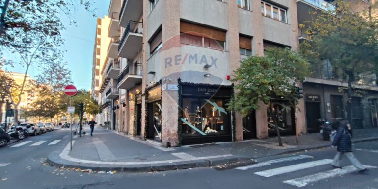 20251210152600-1007930-7