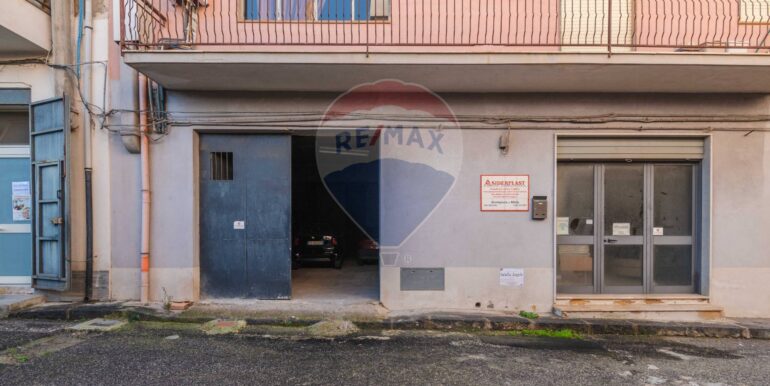 20251210165602-1008683-2