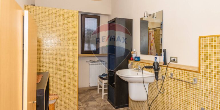 20251210165604-1008683-14