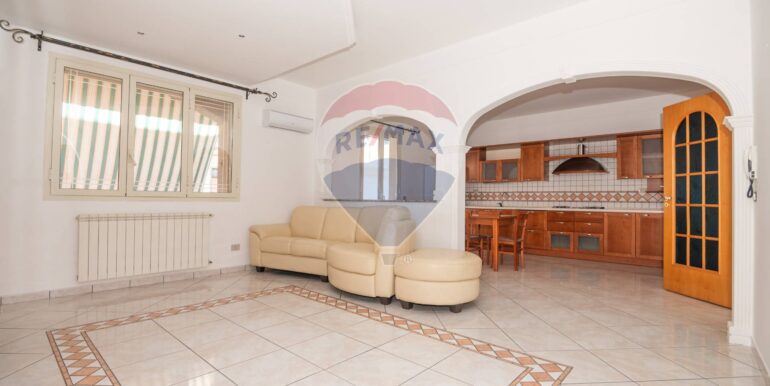 20251210173846-1008705-11