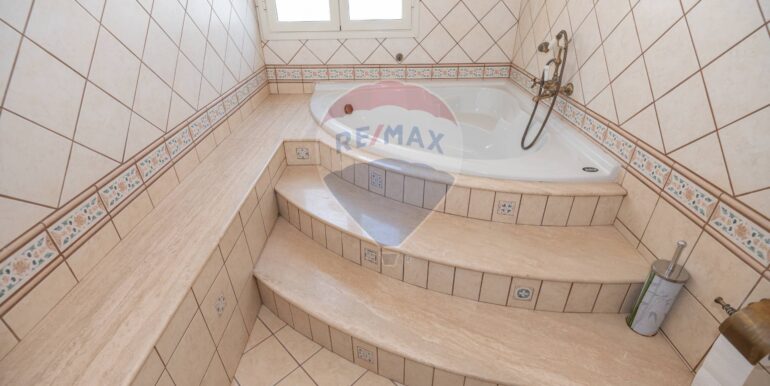 20251210173848-1008705-26