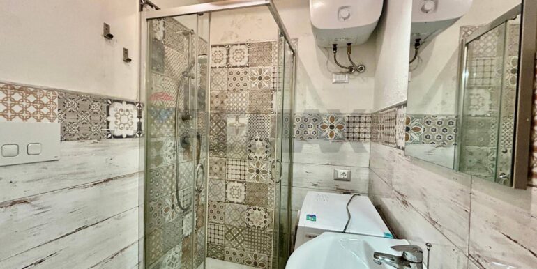 20251210180457-1008712-3