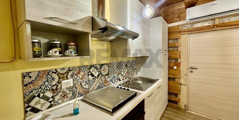 20251210180505-1008712-6