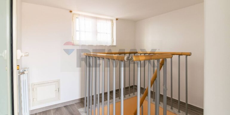 20251210201804-1004023-19