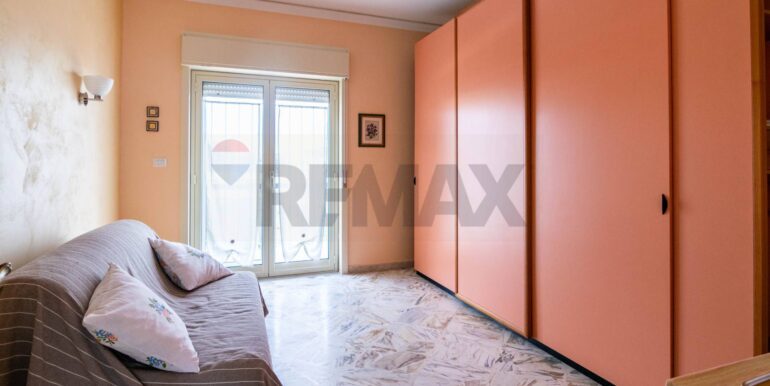 20251210202004-1004023-43