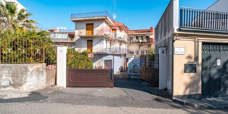 2025121080558-1008565-4