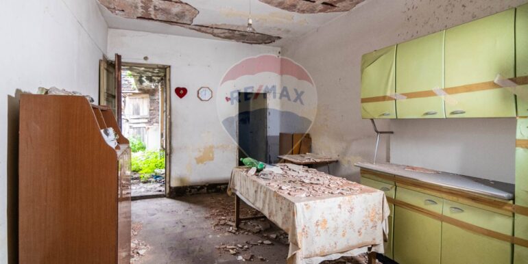 2025121084215-1008568-15