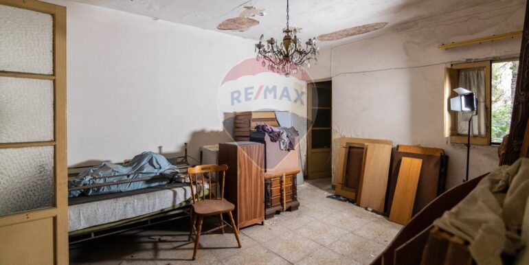 2025121084215-1008568-17