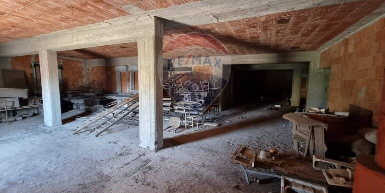 20251211102454-1009956-18