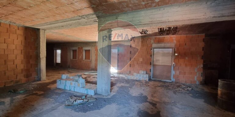 20251211102454-1009956-20