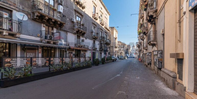 20251211103838-1009962-1