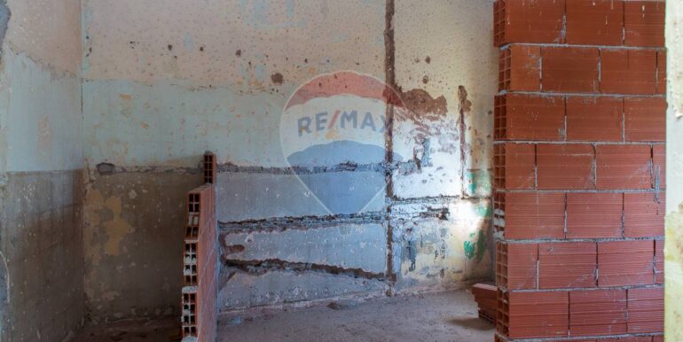 20251211105736-1009967-11