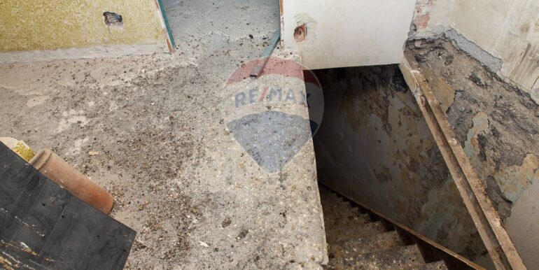 20251211105737-1009967-20