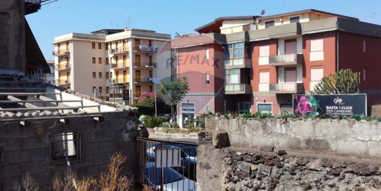 20251211110517-1009971-0