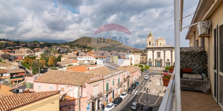 20251211114951-1008627-16