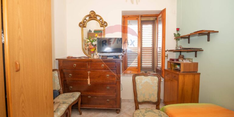 20251211144123-1010026-24