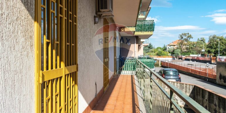 20251211155516-1010041-8